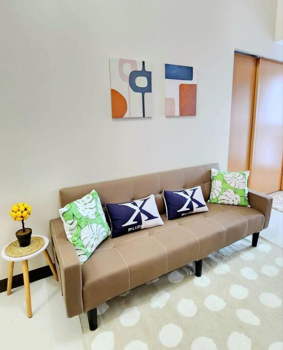 Cosy Executive 1 Bedroom Uptown Parksuites Ultra Fast Internet マニラ市 エクステリア 写真